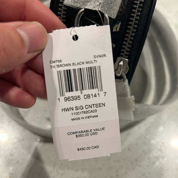 Coach Canteen Signature Canvas With Halloween Eyes
New with Tag - Picture 13 of 15